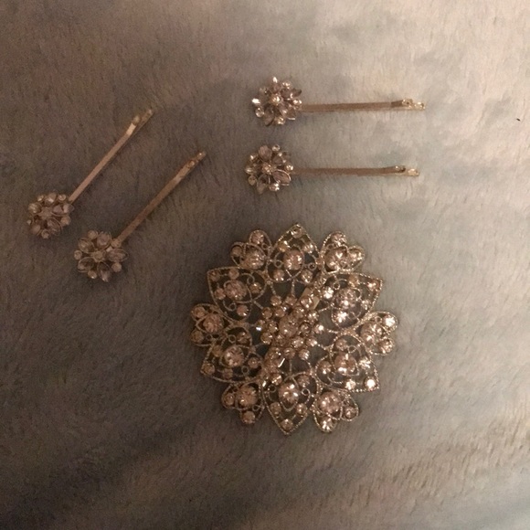 Hair Pins and Dress Pin - Picture 1 of 3